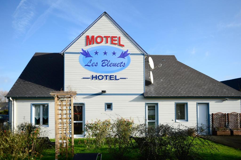 Contact Hotel - Motel Les Bleuets Honfleur Exterior photo